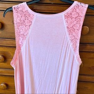 American Eagle 🦅 Soft & Sexy Lacey Muscle Tank!